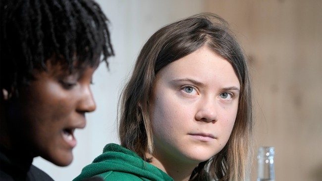 She's Back: Doom Pixie Greta Thunberg Resurfaces, Protesting Against Israeli Singer Eden Golan