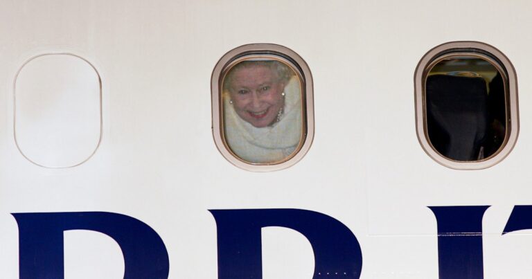 Queen Elizabeth’s Very Specific Flight Preferences Revealed In New Documents