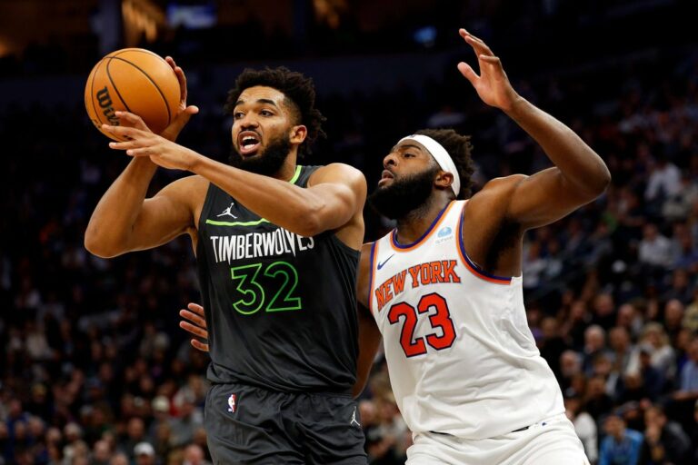 Knicks nearing trade for Karl-Anthony Towns, sending Randle, DiVincenzo to Minnesota: Sources