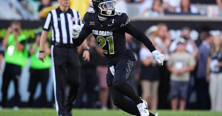 Colorado safety Shilo Sanders out 2-3 weeks with broken arm, Deion says