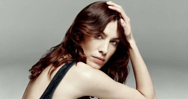 Alexa Chung Talks Madewell, Indie Sleaze &amp; the One Met Gala Look She Regrets