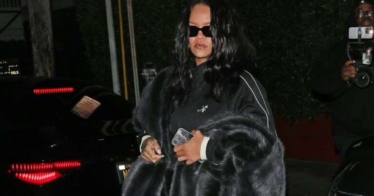 Rihanna's Faux Fur Scarf Is Large Enough to Classify As a Blanket