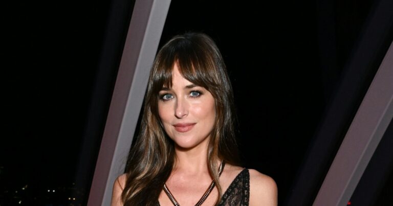 Dakota Johnson Frees the Nipple In the Most Elegant Way Possible