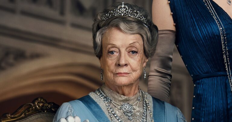 Downton Abbey Star Maggie Smith Dies at Age 89