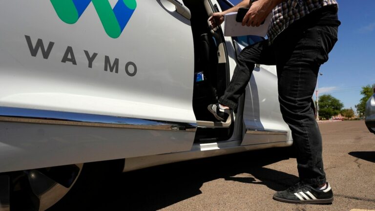 Uber to dispatch Waymo's robotaxis in Austin and Atlanta next year