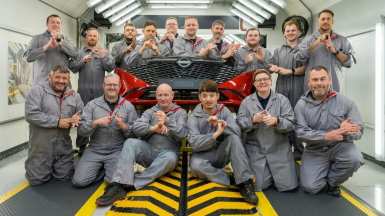 Autoworkers learn sign language hoping connection with deaf colleagues improves work and lives