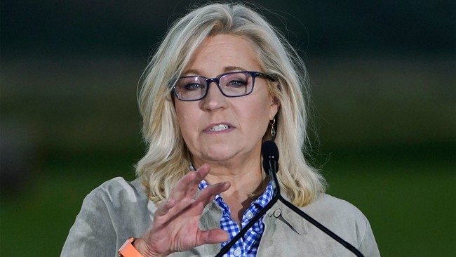 Liz Cheney Threatens Donald Trump's DOJ With 'Sanctions' If They Investigate Her