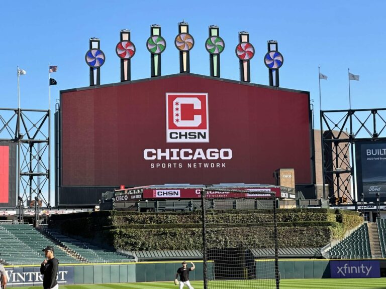 Chicago Sports Network (CHSN), Comcast yet to reach agreement as first regular-season broadcast nears