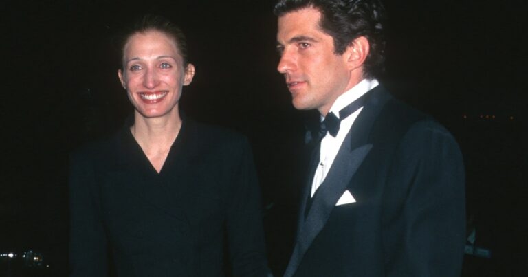 Carolyn Bessette-Kennedy’s Wardrobe Treasures Are Going Up for Auction