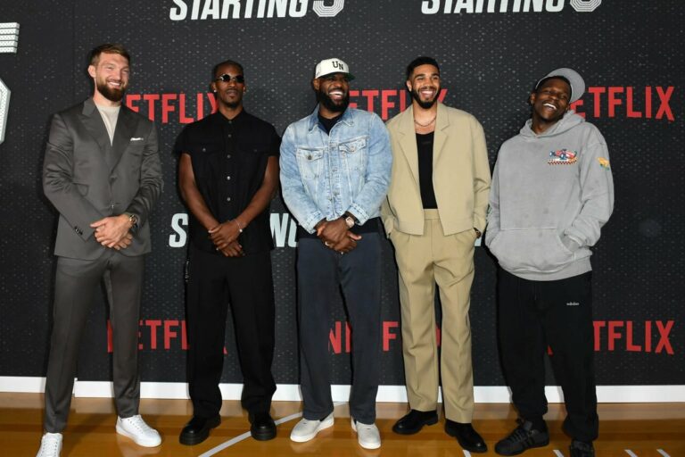 Netflix NBA series 'Starting 5' gives peek at family life, but doesn't go much deeper