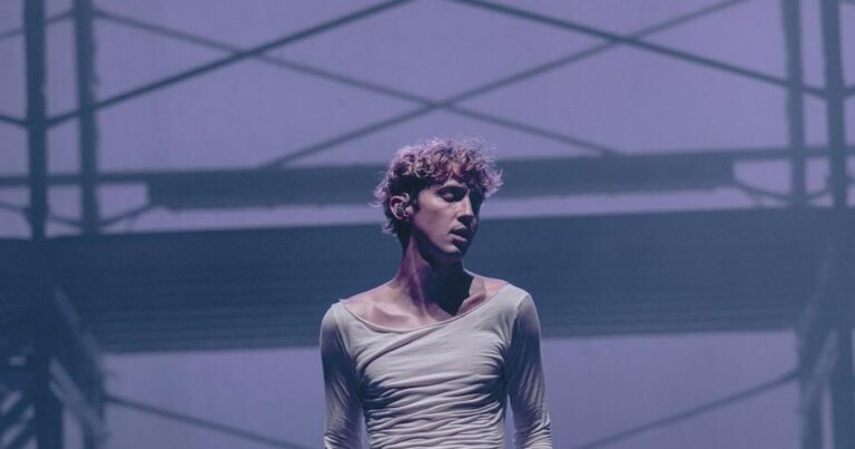 Troye Sivan Channels Kate Moss in Tom Ford Gucci At The ‘Sweat’ Tour