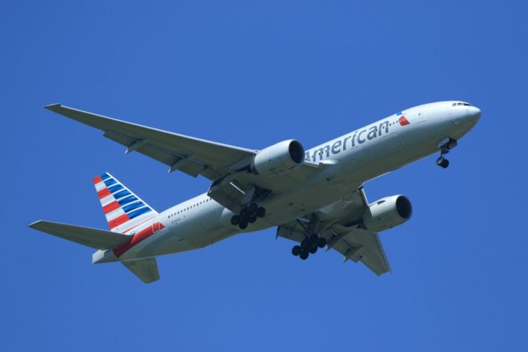 American Airlines is deploying new tech to shame boarding line cutters