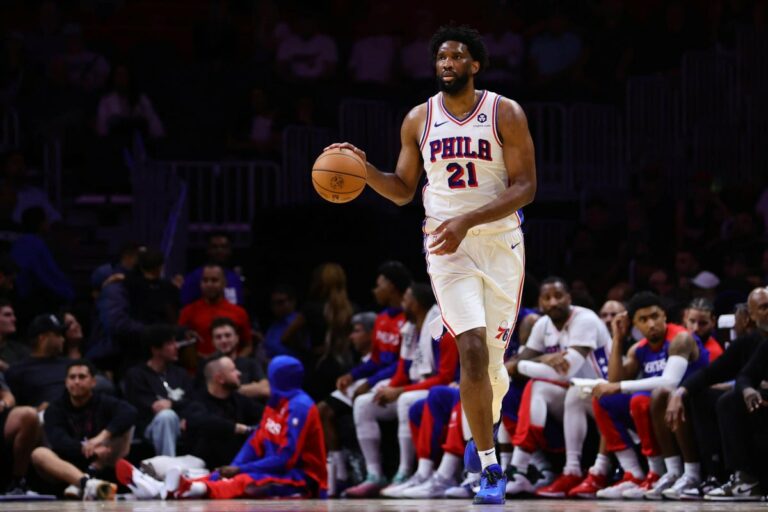 76ers' Joel Embiid to miss Sunday's game vs. Clippers with swelling in knee