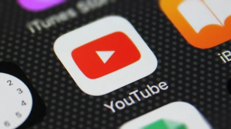 YouTube’s new auto-dubbing feature is now available for knowledge-focused content