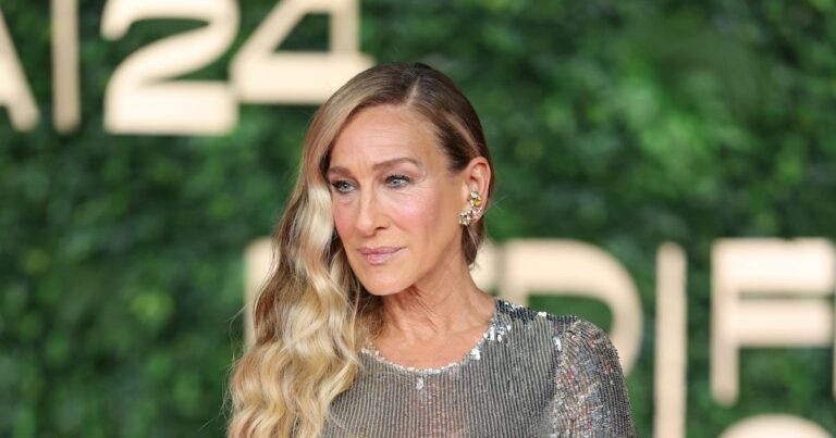 Sarah Jessica Parker Pairs a Fringe Sequin Dress With Carrie's Go-To Bag