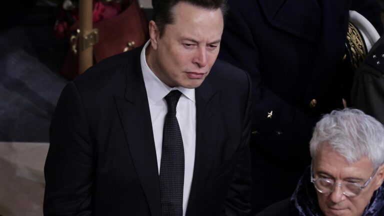 Musk: US is demanding he pay penalty over disclosures of his Twitter stock purchases