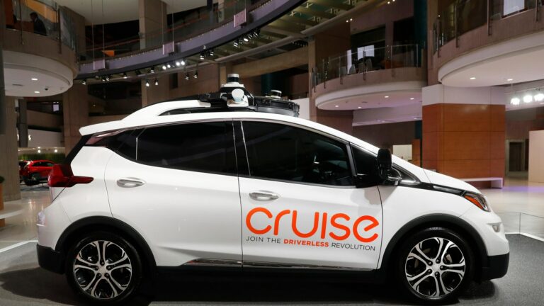 GM to retreat from robotaxis and stop funding its Cruise autonomous vehicle unit