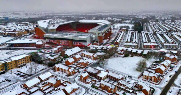 Liverpool vs Manchester United live updates: Premier League match goes ahead despite snow at Anfield