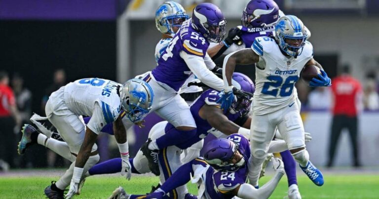 Vikings vs. Lions predictions and live updates: NFL ‘Sunday Night Football’ score, odds and latest